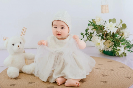 屯昌宝宝几个月抬头